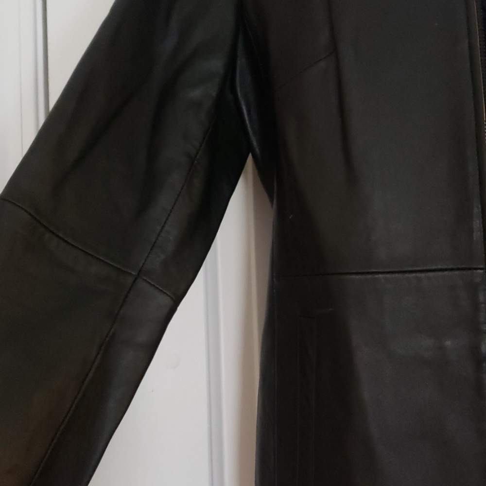 Leather Jacket - Picture 4 of 8